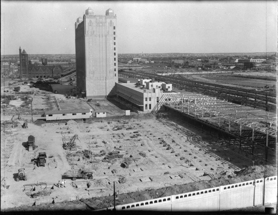 Sept. 24, 1931: The site of future U.S. Post Office (foreground) and Texas and Pacific Passenger station, Fort Worth