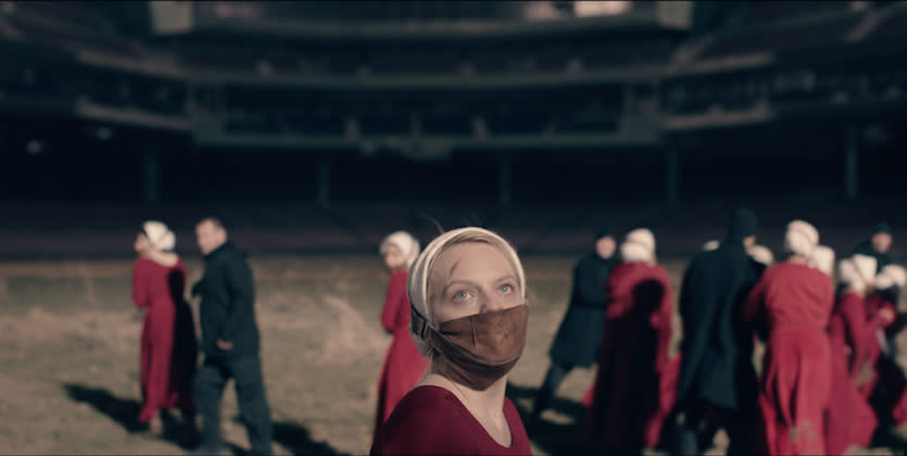 The Handmaids Tale Premiere Recap Season 2 Episode 1 Offred Escapes June