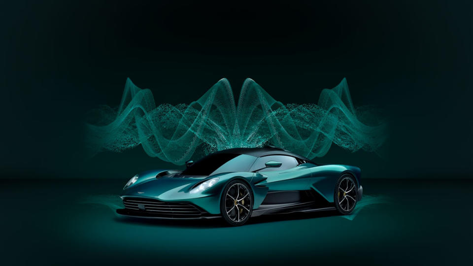 AstonMartinIntensityDriven_05.jpg