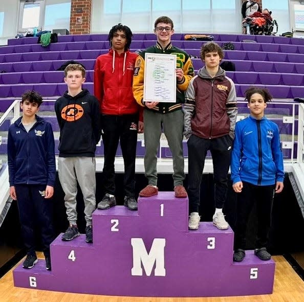 Sycamore's Adam Gelman won the 113-pound class at the Middletown sectional on Feb. 24.