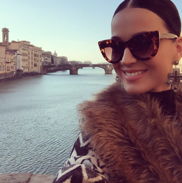 Katy Perry shares pictures from Italy holiday