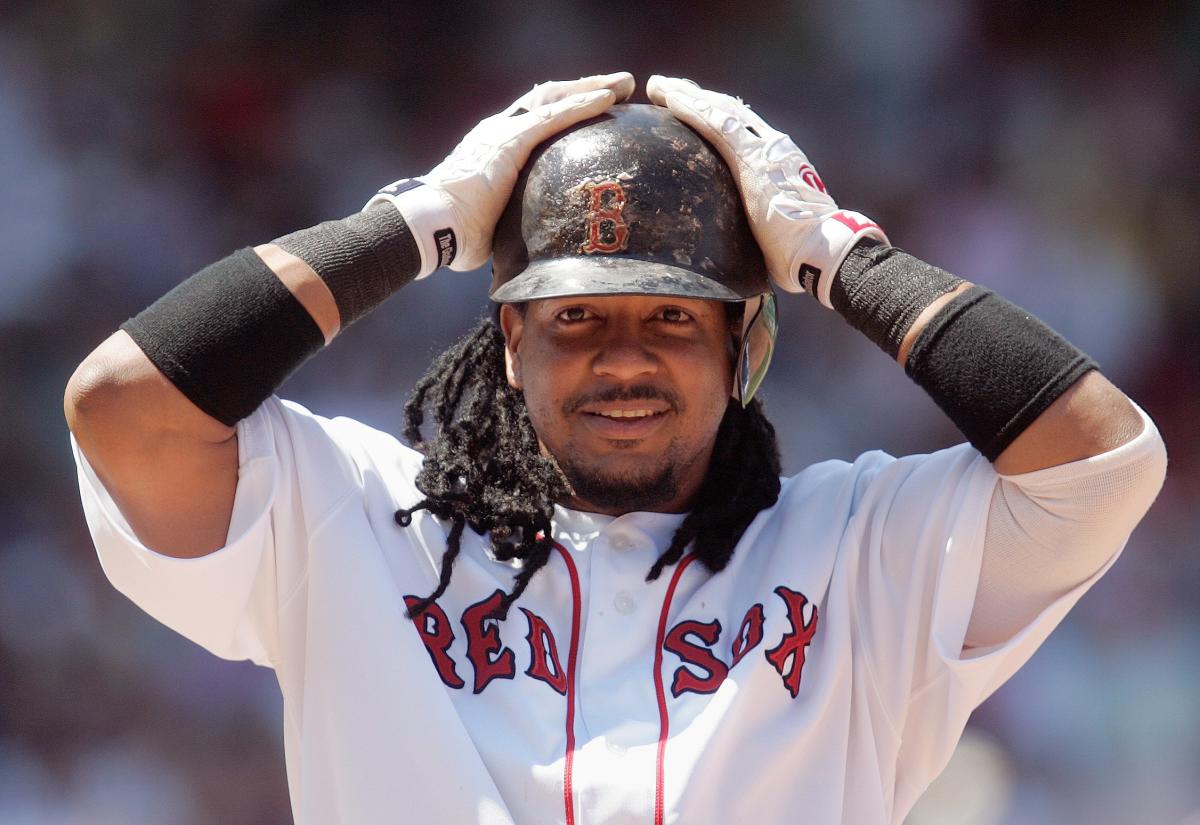 A look at Manny Ramirez's first and last career hits 