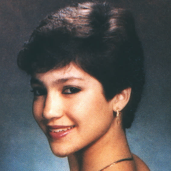 Jennifer Lopez: 1987