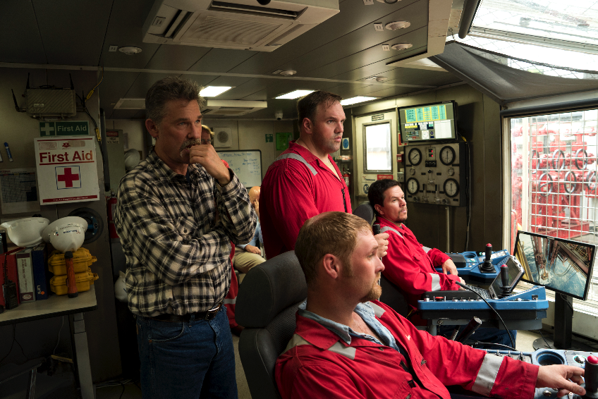 Kurt Russell is Jimmy Harrell in Deepwater Horizon (Golden Village Pictures)