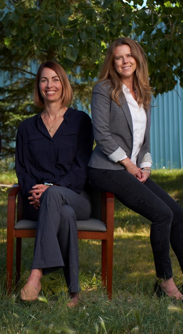 Amanda Hall, right, and Dr. Kelly Krahulic, seated left, are co-inventors of a new technology for lithium mining. Hall is CEO and founder of Summit Nanotech, and Krahulic is VP of Technology & Innovation.