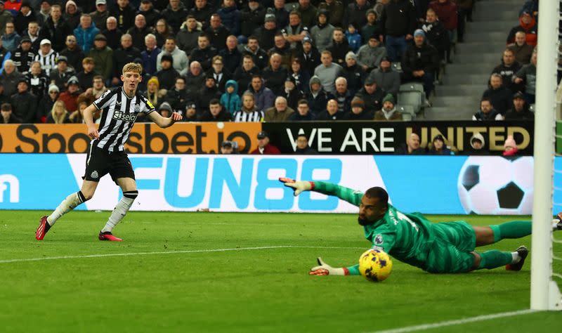 Premier League - Newcastle United v Chelsea