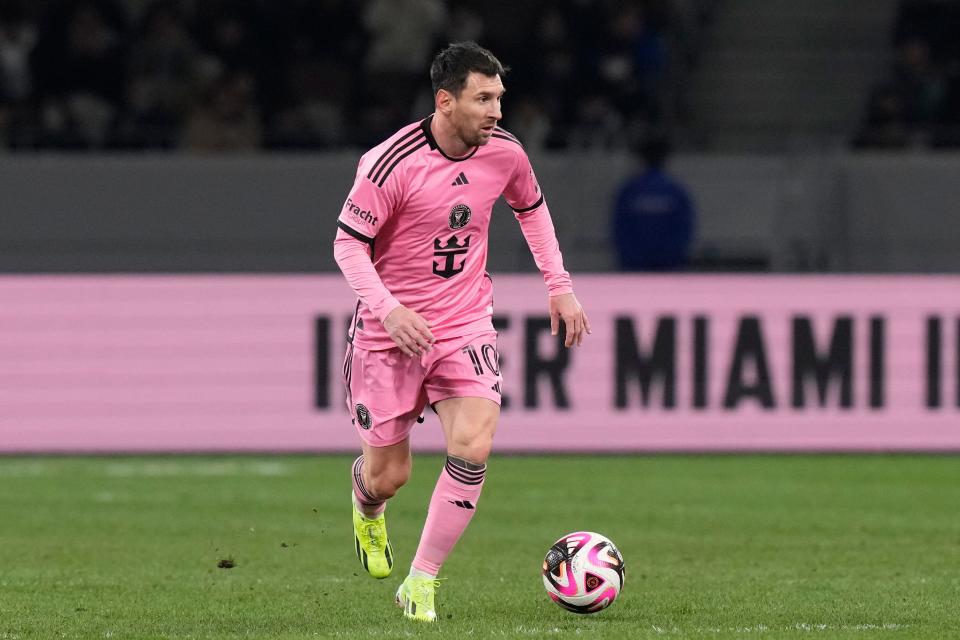 Inter Miami's Lionel Messi controls the ball during the friendly match against Vissel Kobe at the National Stadium in Tokyo.