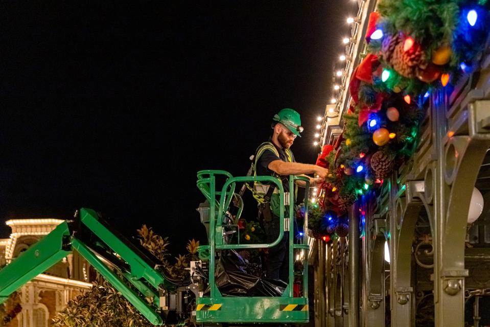 Wondrous décor brings holiday cheer to Magic Kingdom Park on Nov. 2 and kicks off the multi-day transformation at Walt Disney World Resort in Lake Buena Vista, Fla. (Courtney Kiefer)