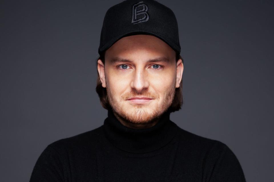 „Ich war ängstlicher, als andere Kinder. Als junger Erwachsener musste ich erst mal lernen, dass das vieles sogar verschlimmert", sagt Bitpanda-CEO Eric Demuth. - Copyright: Bitpanda