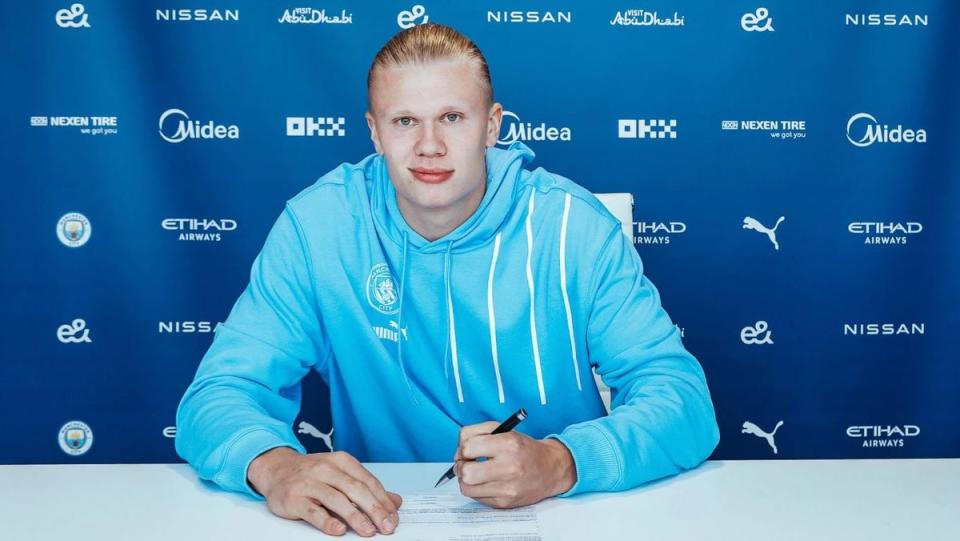 Erling Haaland signs for Manchester City (Manchester City)