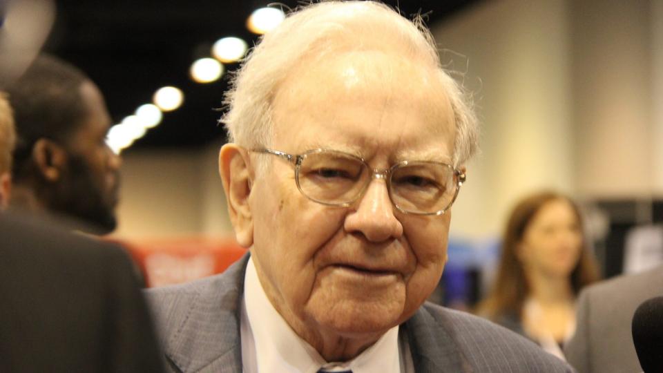 Nahaufnahme des weltbekannten Investors Warren Buffett