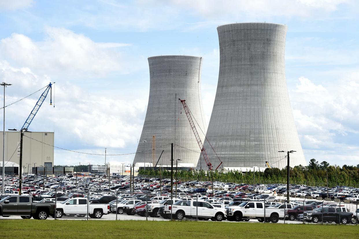 Hundreds of cars fill the parking lot at Plant Vogtle in Waynesboro.