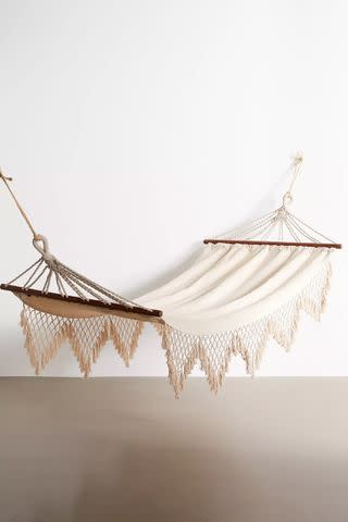 <p>Urban Outfitters</p>