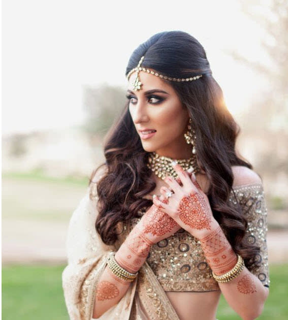 12 Breathtaking 'Matha Patti' Designs Spotted On Real Brides