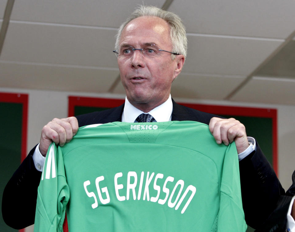 FILE - Sweden's Sven-Goran Eriksson, holds up a Mexican national soccer team jersey during a news conference in Mexico City, Tuesday, June 3, 2008. Swedish soccer coach Sven-Goran Eriksson says he has cancer and might have less than a year to live. The former England coach has told Swedish Radio he discovered he had cancer after collapsing suddenly. (AP Photo/Gregory Bull, File)