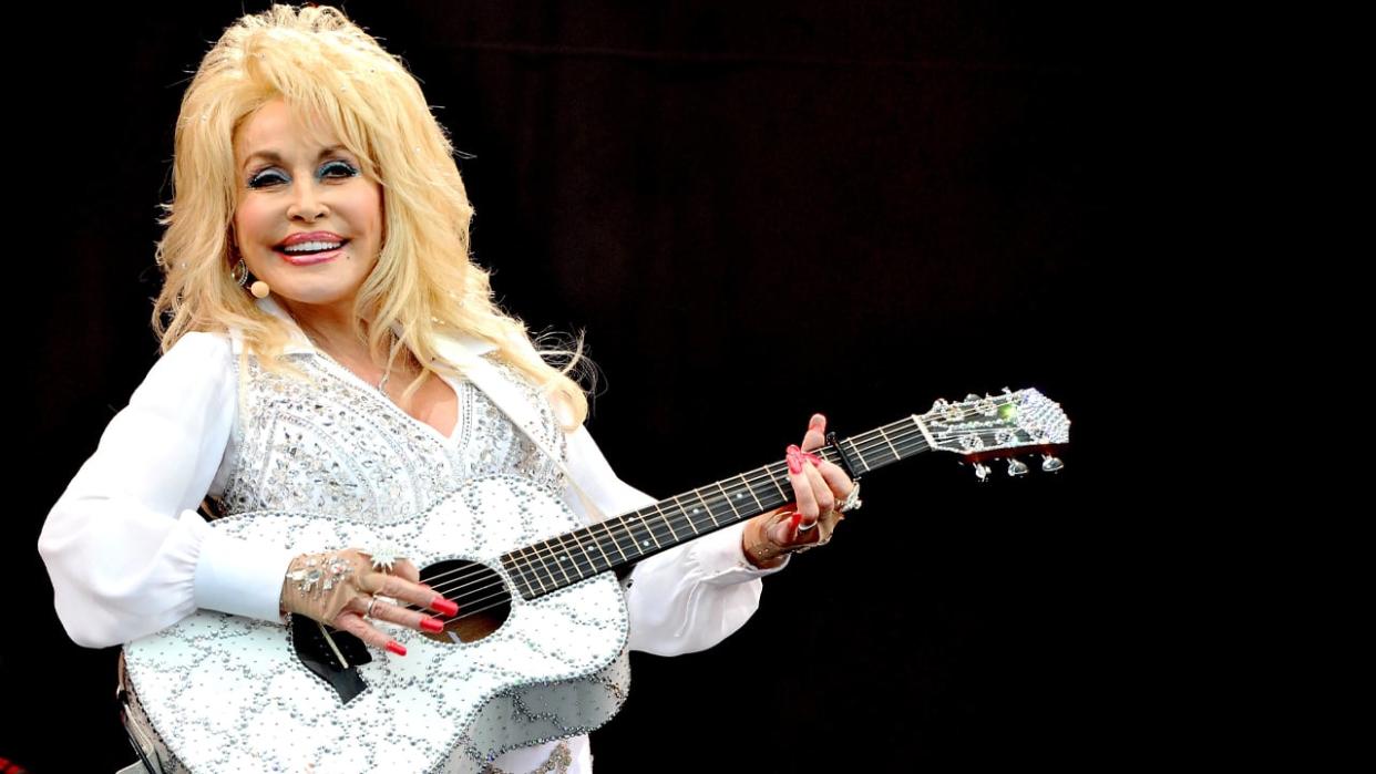 Listen To 'Gonna Be You', The New Single By Dolly Parton, Debbie Harry, Cyndi Lauper & More