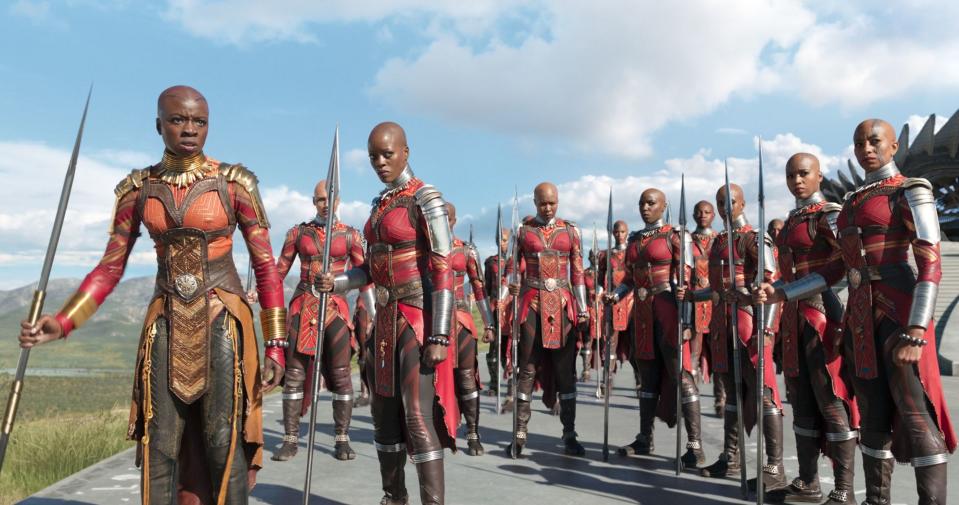 Alle Ketten der Dora Milaje sind handgemacht und aus Metall geschnitzt. (Bild: Rex Features)