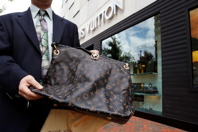 Facebook, Instagram are Hot Spots for Fake Louis Vuitton, Gucci and Chanel  — Collecting Luxury