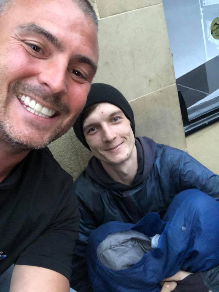 Selfie que se tomó James Minss el día que conoció a Ryan Davidson/Tomada de su página de Facebook.