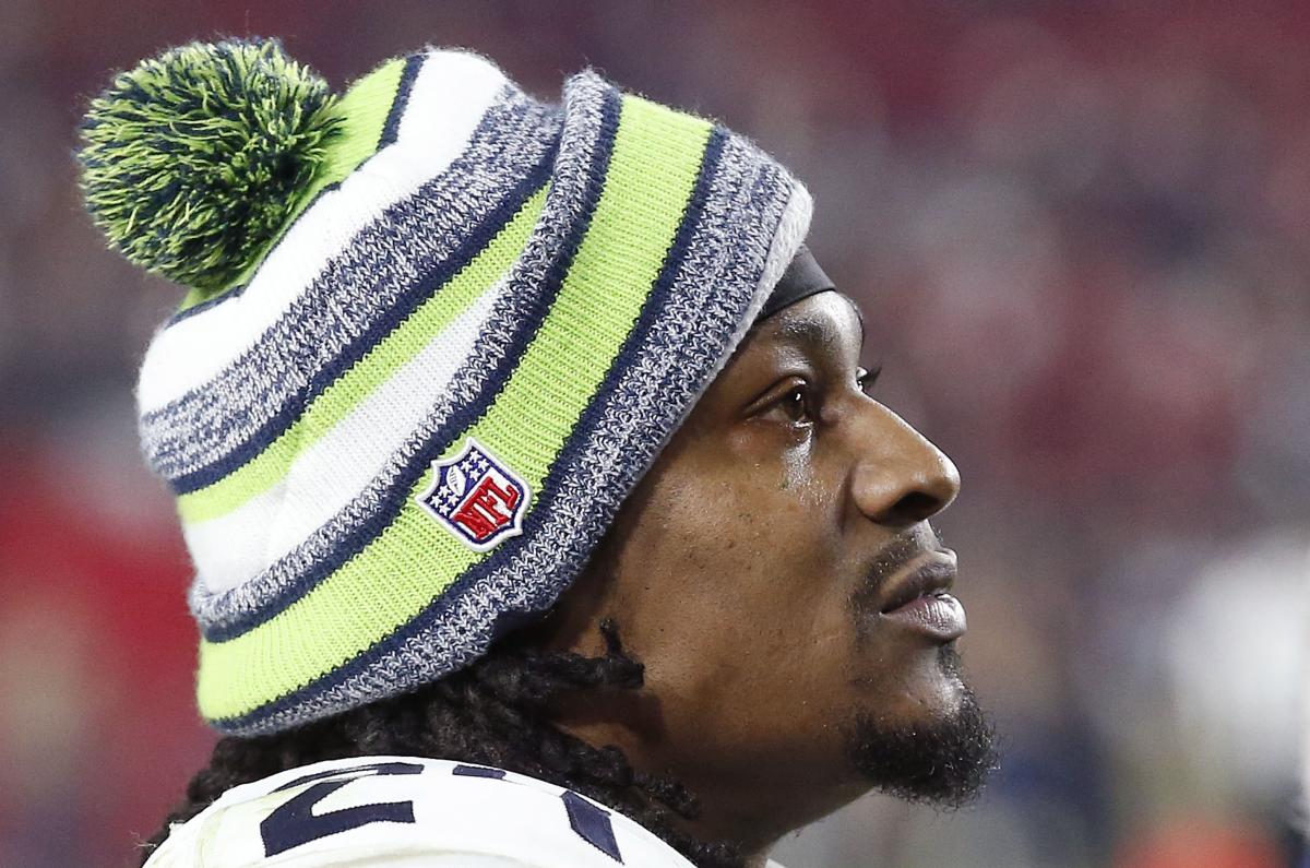 Marshawn Lynch’s car was missing wheel during DUI arrest, police pulled him out when he refused to exit