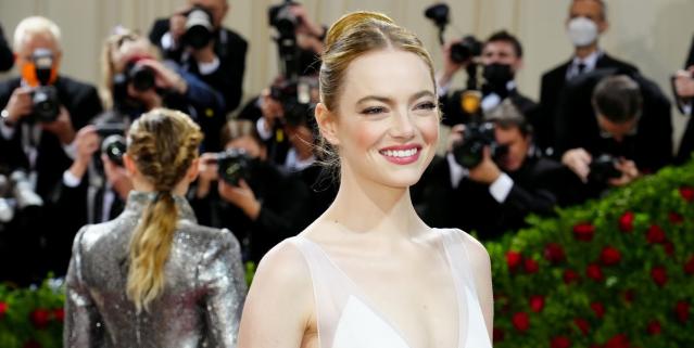 Film Updates on X: Emma Stone on her way to the #MetGala https