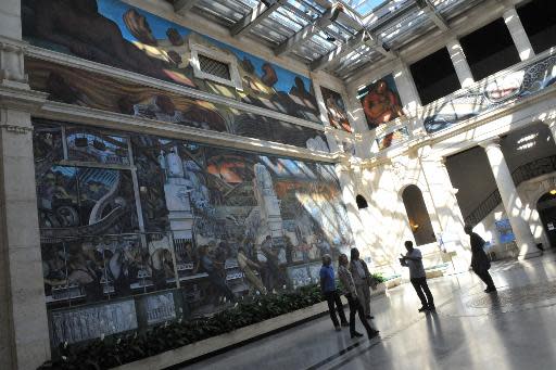 El museo de Detroit con una muestra de pinturas de Diego Rivera, donde se denota la majestuosidad de la industria automotriz que durante años ostentó esta ciudad, el 2 de octubre de 2013. (AFP | Mira Oberman)