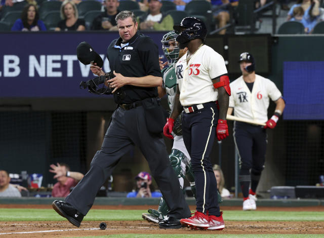 MLB roundup: Adolis Garcia's 3 HRs, 8 RBIs lead Rangers' rout