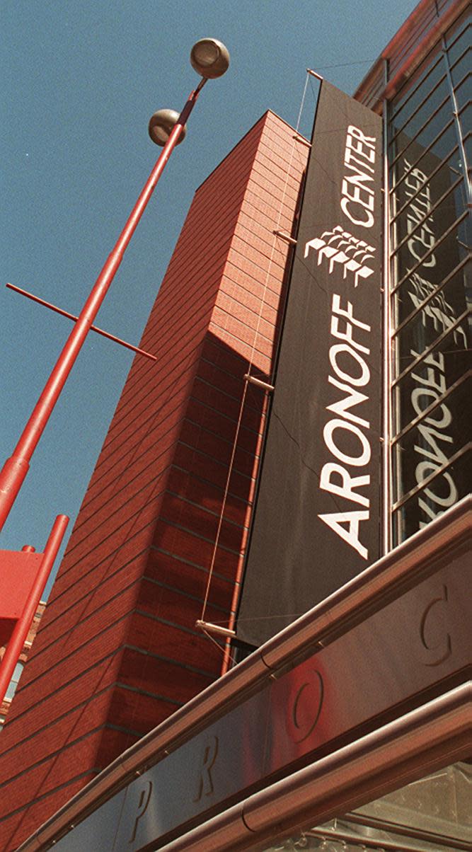 Text: Outside shot of the Aronoff Center for the Arts