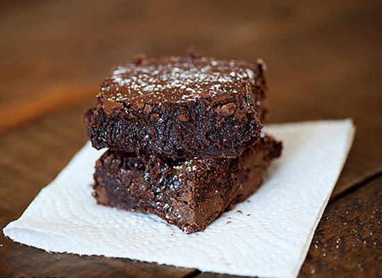 <strong>Get the <a href="http://www.bunsinmyoven.com/2013/01/03/nutella-brownies/">Nutella Brownies recipe</a> by Gimme Some Oven</strong>