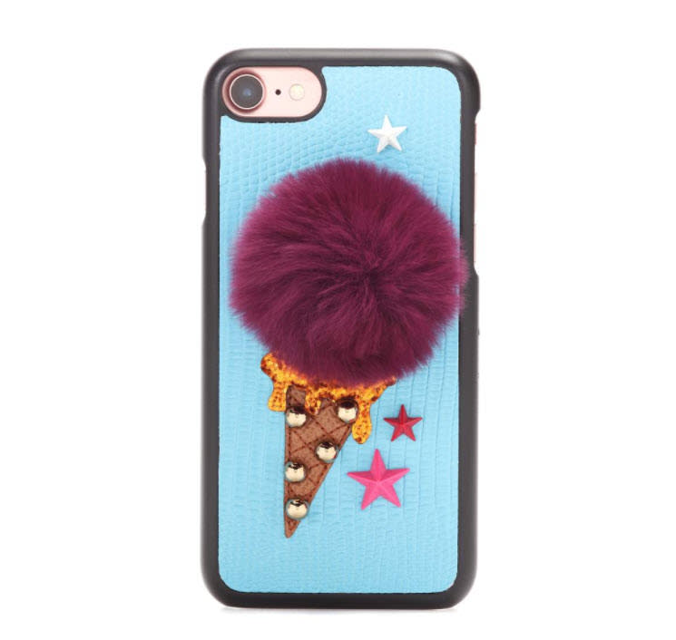 Lecker: Fashion Case mit Eiskugel von Dolce & Gabbana. (Bild: mytheresa.com)