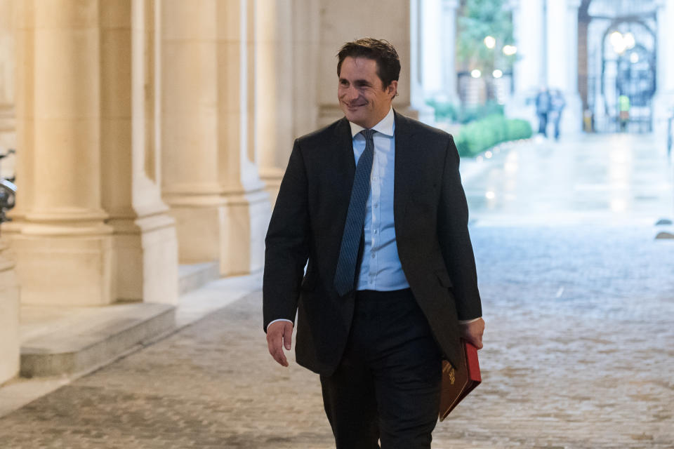 LONDON, UNITED KINGDOM - OCTOBER 24, 2023: Minister of State (Minister for Veterans' Affairs) in the Cabinet Office Johnny Mercer arrives in Downing Street to attend the weekly Cabinet meeting in London, United Kingdom on September 24, 2023. (Photo credit should read Wiktor Szymanowicz/Future Publishing via Getty Images)