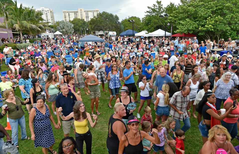 The free Friday Fest concert series returns to Van Wezel lawn along Sarasota Bay with Kettle of Fish on June 16, 2023.