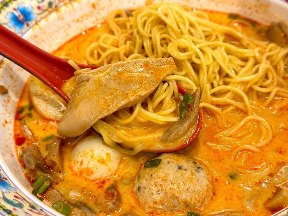 mee bagus - volcano ayam