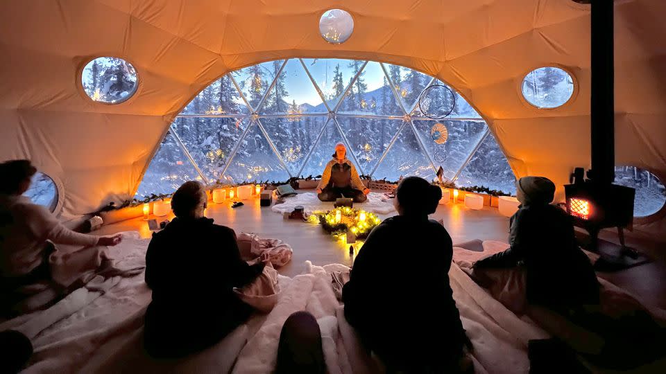 Yoga at Arctic Hive comes with magical views. - ArcticHive.com