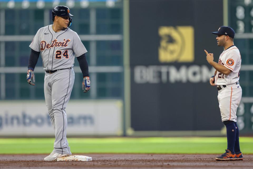 The best part of any Miguel Cabrera double against the Astros: The photo of him and fellow Venezuelan Jose Altuve.