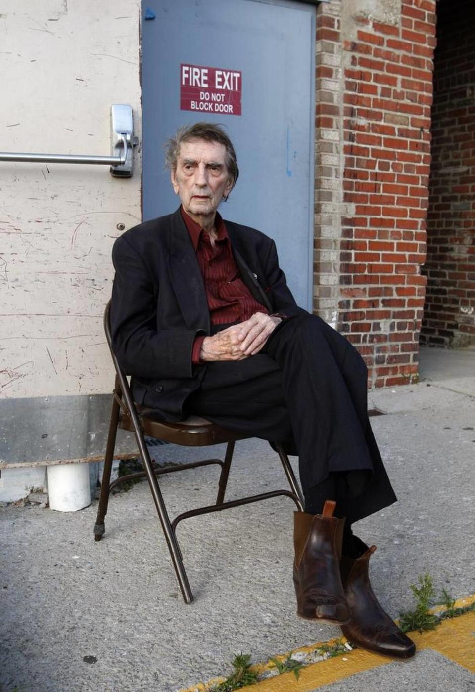 Harry Dean Stanton has a cigarette prior to a screening of “Dillinger” as part of the Harry Dean Stanton Fest at the Kentucky Theatre in Lexington in 2014. It was Stanton’s only appearance at his namesake festival.