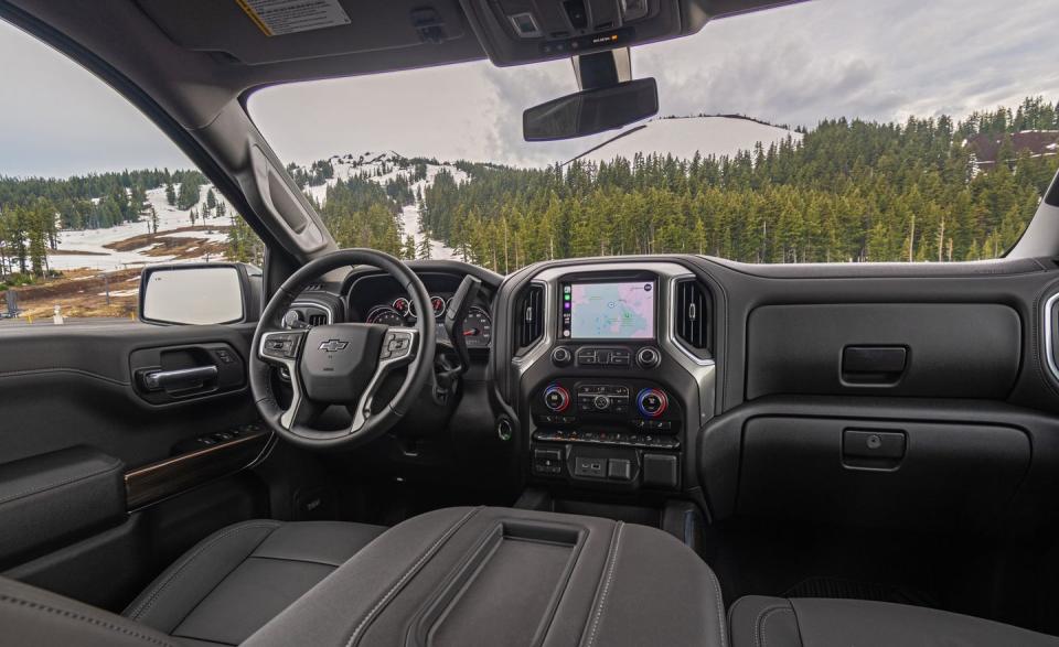 View Photos of the 2020 Chevrolet Silverado 1500 3.0L Duramax Diesel