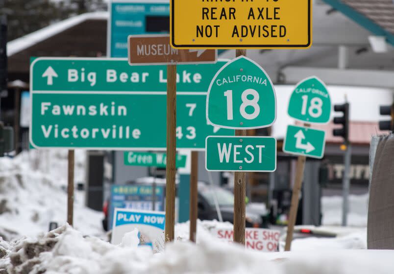 BIG BEAR CITY, CA - FEBRUARY 28: All state roads to mountain resorts were closed, except Hwy 18 for verified residents only, after successive storms dumped more snow than the area has seen in years on Tuesday, Feb. 28, 2023 in Big Bear City, CA. (Brian van der Brug / Los Angeles Times)