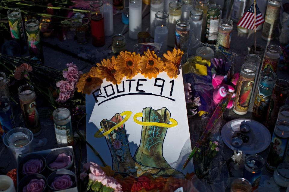 A makeshift memorial in Las Vegas near the site of Sunday night's shooting. (Getty Images)