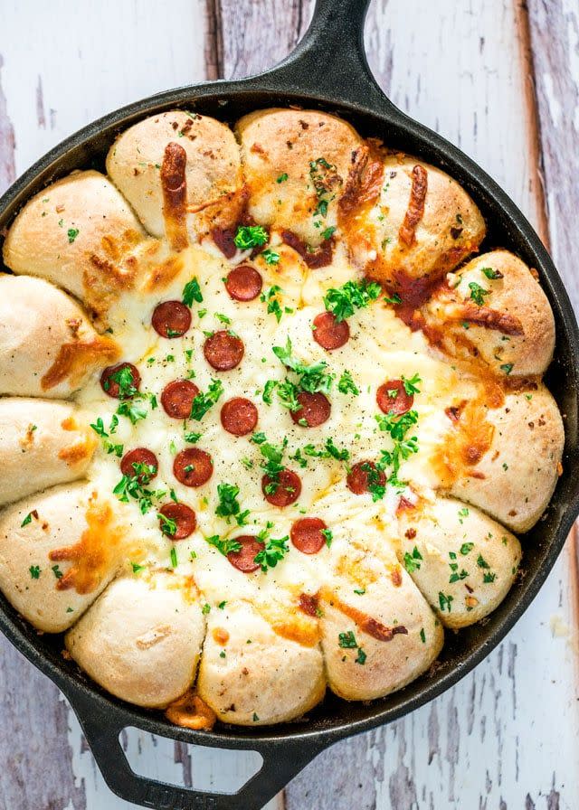 Skillet Pizza Dip