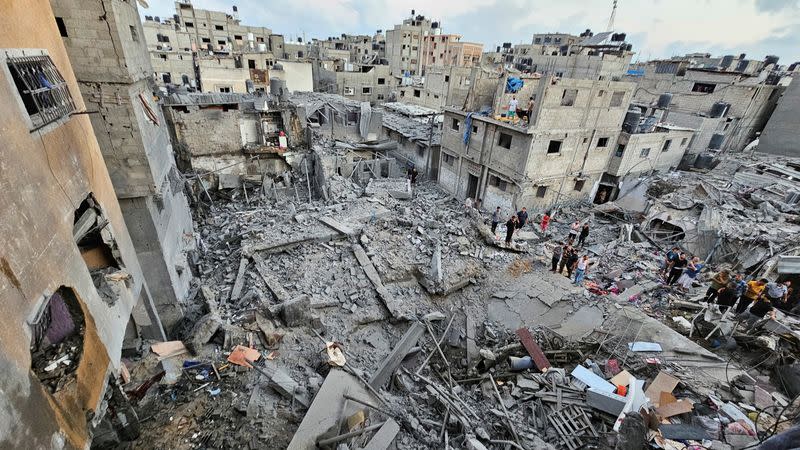 Consecuencias de un ataque israelí contra viviendas en Yabalia