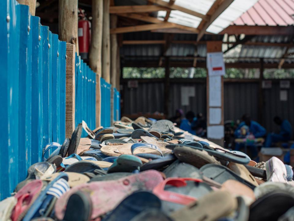 Flip-flops collected from beaches like Mombasa, Kiwayu and Kilifi drying in the sun ready to be glued into blocksPaddy Dowling