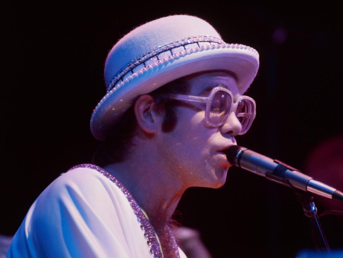 Tiny dancer elton