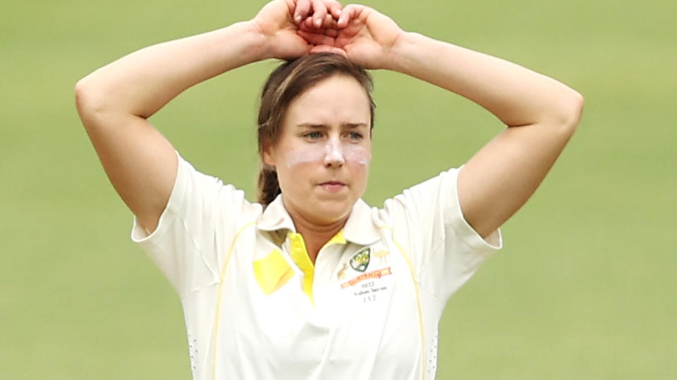 Ellyse Perry cautioned Kane Cornes against generating too many critical narratives around players in women's sport. (Photo by Mark Kolbe/Getty Images)