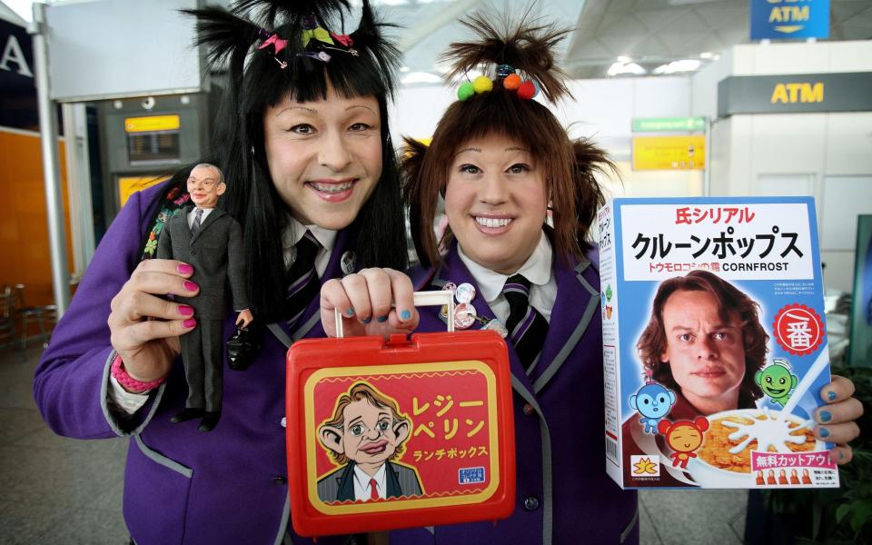 Lucas and Walliams as Japanese schoolgirls - and Martin Clunes fans - Nanako and Asuka - BBC