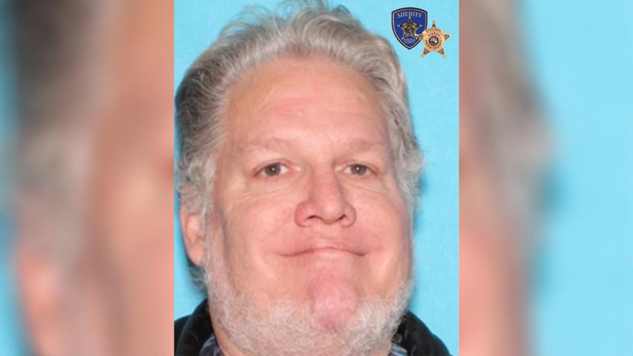 <div>Law enforcement is asking for help locating missing 62-year-old Robert Scott Stelling. (Courtesy of Anoka County Sheriffs Office)</div>