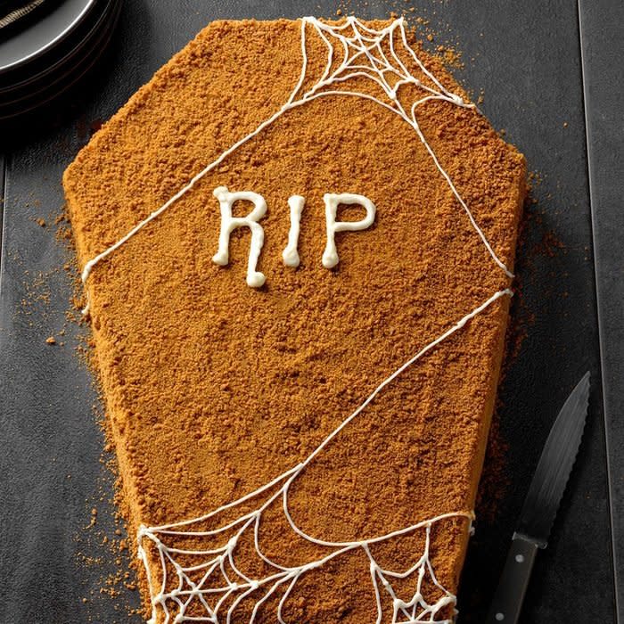 Coffin Pumpkin Cake Exps Pcbz18 40288 B04 27 3b