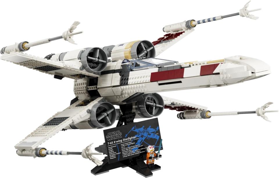 Luke Skywalker's X-Wing Starfighter is the latest "Star Wars" ship to get the Lego collector's treatment.