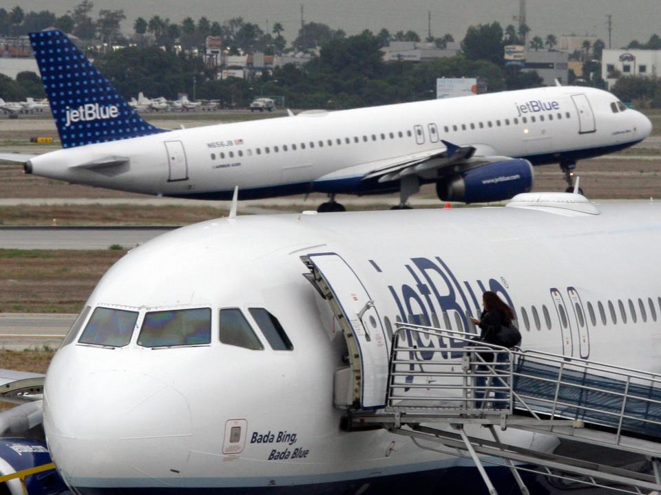 JetBlue Airways Long Beach