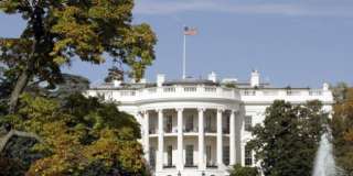 The White House is pictured in Washington D.C., two days ahead of the presidential election October 31, 2004. REUTERS/John Pryke  JDP